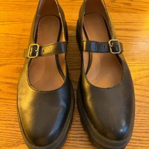 Madewell Black Leather Flats with Buckle